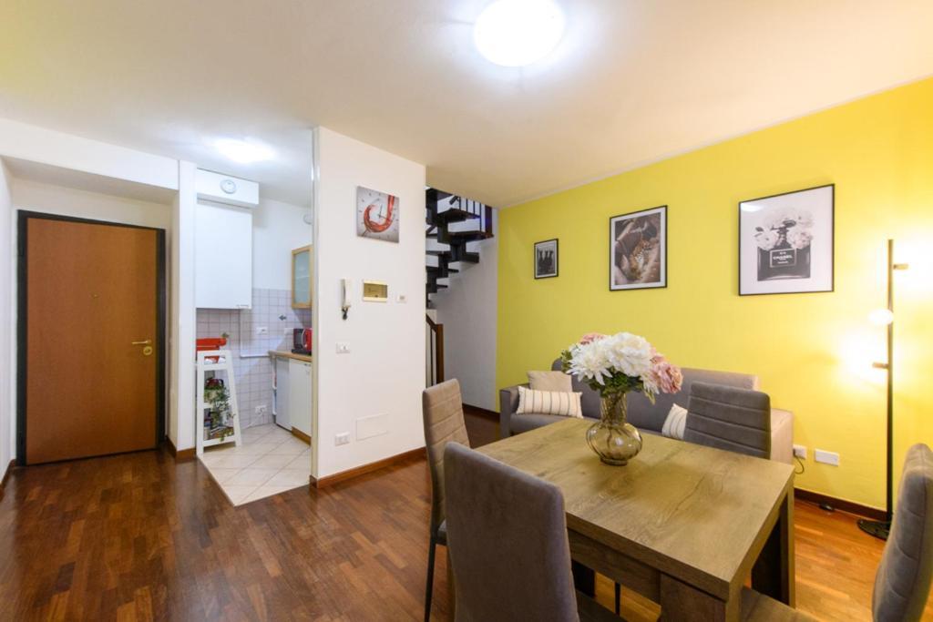 Alex Dream Lägenhet Reggio Emilia Exteriör bild